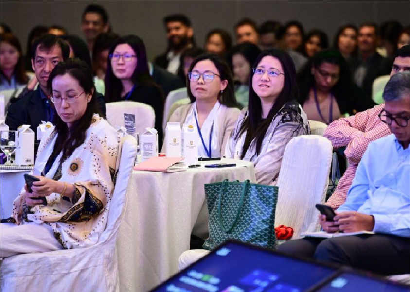 Olive oil and fresh olives